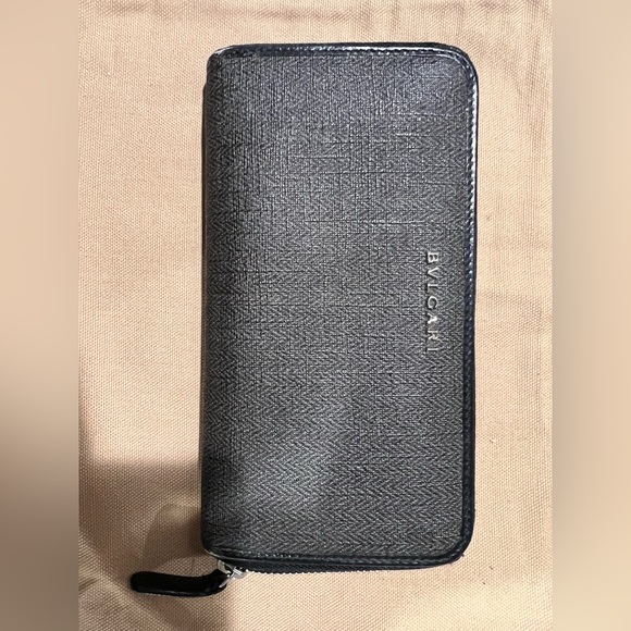 BVLGARI Handbags - Bulgari zip wallet